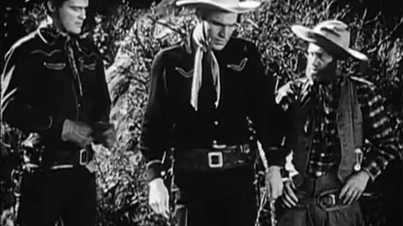 Billy the Kid in Trapped (1942) | Full Movie