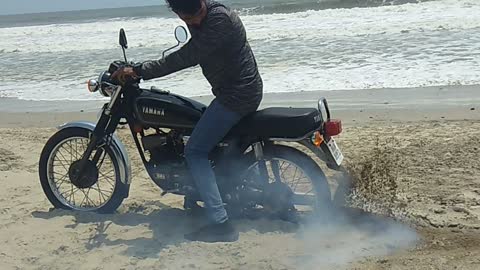 Yamaha rx135 On Beach | 2stroke