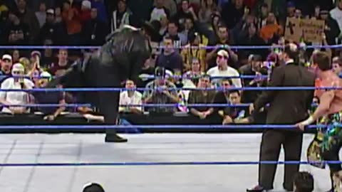 Undertaker Vs Paulheyman WWE Nigh Raw Smackdown