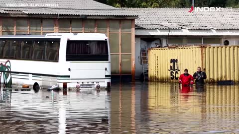 Olujno nevrijeme poplavilo Dubrovnik, poplavljene ulice i kuće