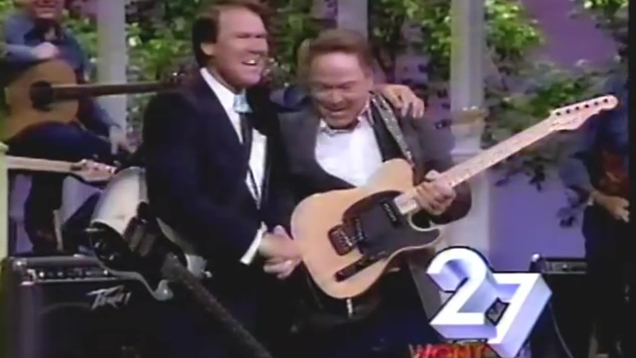 Glen Campbell & Roy Clark Play "Ghost Riders in the Sky"