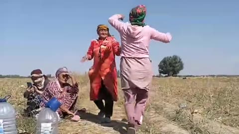 Asia Uzbekistan (Uzbek dance)