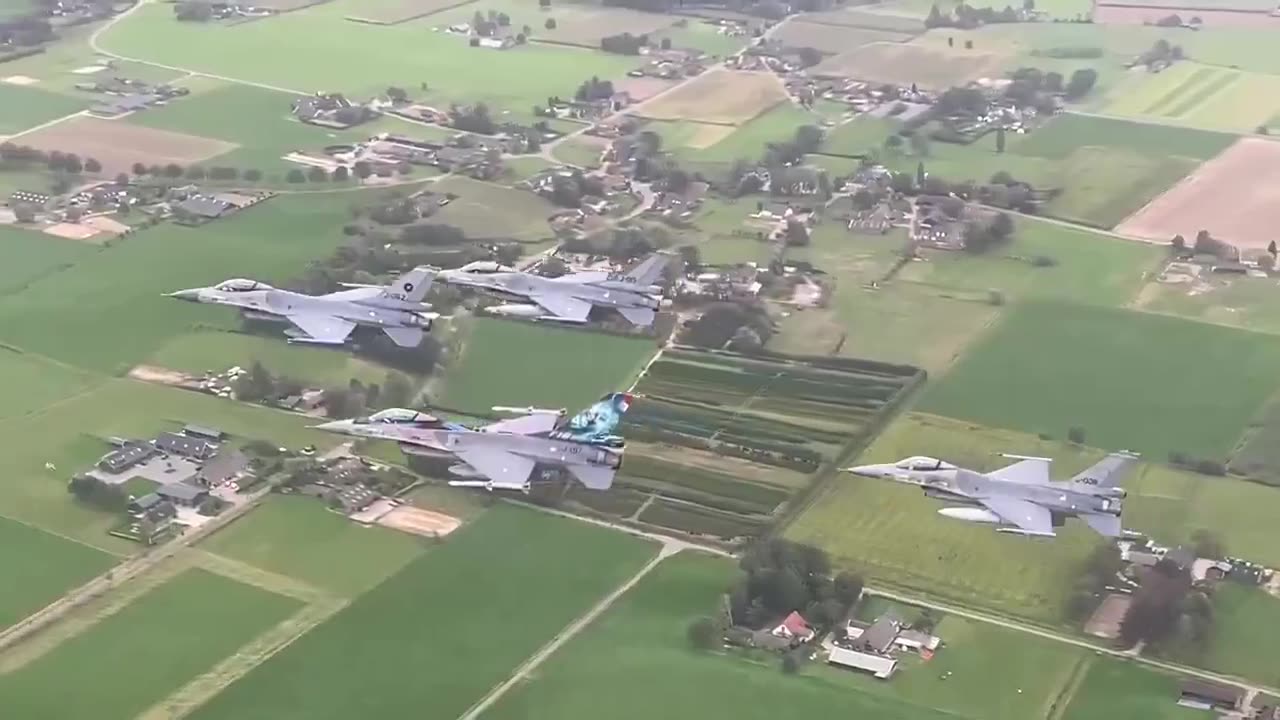 Dutch F-16s bid farewell to the country, making their last flight over its cities