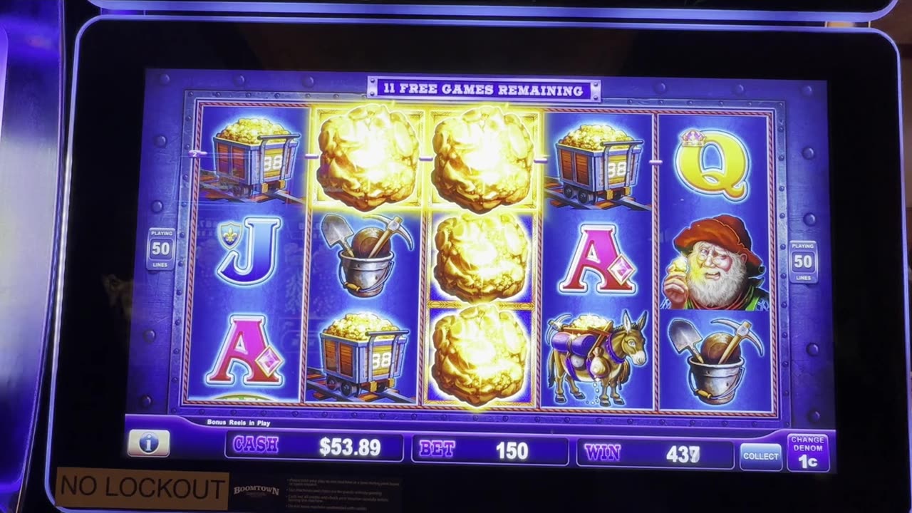 Playing #LockItLink #slots for the win at #BoomtownCasino in #BossierCity 🎰💲😃