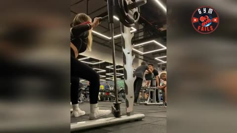 #Funny Workout Girl Fails in GYM #120 💪🏼🏋️ Girls in Gym - Summer 2024