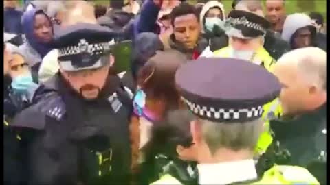 BREAKING : Speakers Corner Gets Heated !!! TNTV