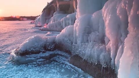 Very nice video about the Arctic