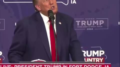 Donald Trump Recalls Night He Discussed Russian 'Golden Showers' Hoax With Melania