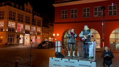 Greifswald: "Steht auf" Andrea +Thomas 2.Auftritt 07-03-2022