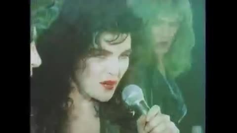 Alannah Myles - Love Is