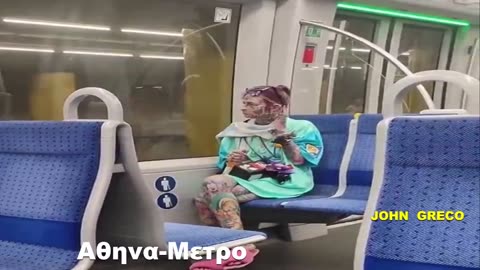 Εν τω Μεταξυ... στην Αθηνα...Μετρο 😂🤣😜 Ερχεται η Νυφηηηηη😂🤣😂🤣