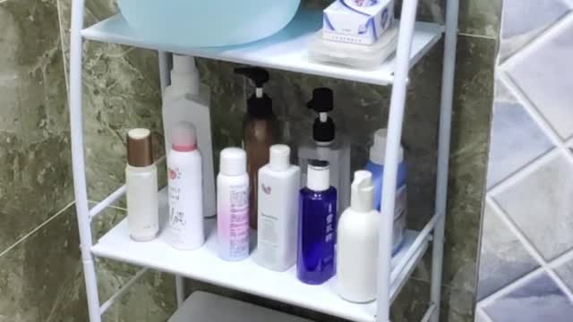 Not enough bathroom space? click in to see