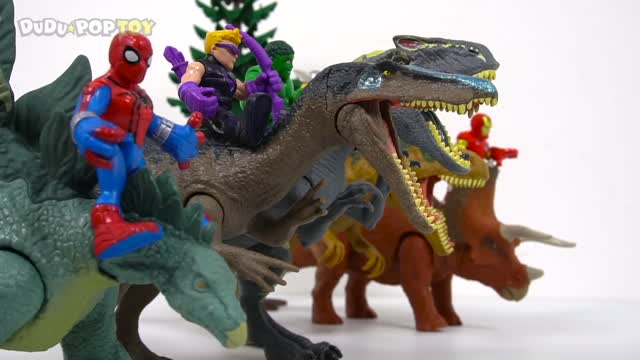 A giant dinosaur is alive! Jurassic World Tyrannosaurus Rex Anatomy assemble Kit! #DuDuPopTOY