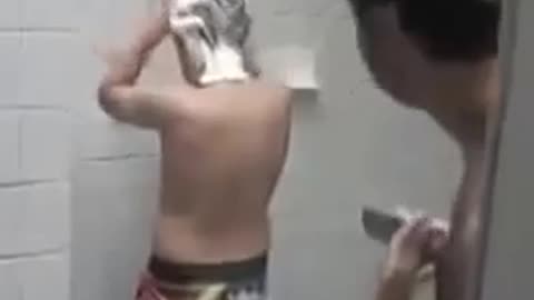 SHAMPOO PRANK VIDEO