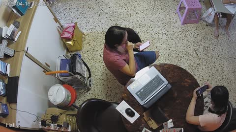 hallmid day n night 20220416