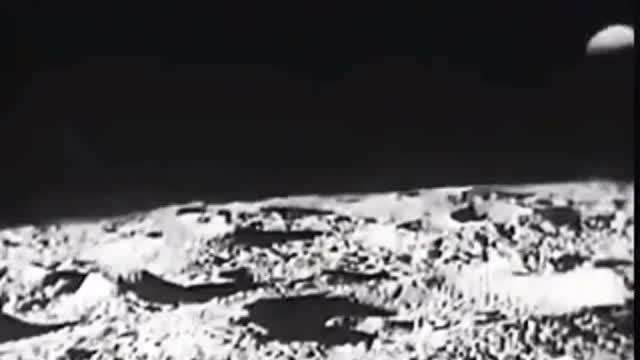 UFO Abductie Film Taken Over Moon From a UFO in 1954