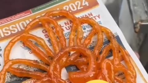 Flower jaleebi cooking idea