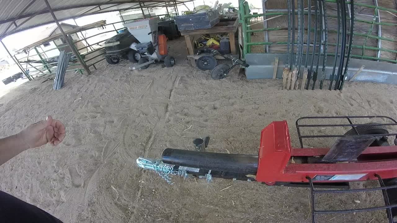 Harbor Freight 20 ton gas wood splitter with mods.