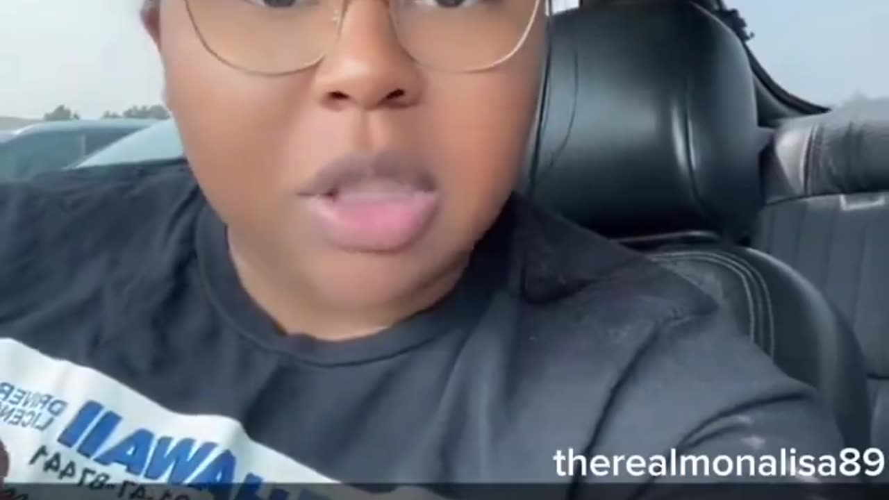 Angry Mother Goes on Explicit Rant About Illegal Aliens Posing as Delivery Drivers in Colorado