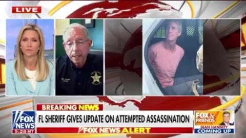 🕵️‍♂️🔍 Former FBI Director: Scary Possibility of Inside Info in Trump Assassination Plot