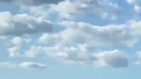 Ukrainian Mig-29 fires missile at unknown air target