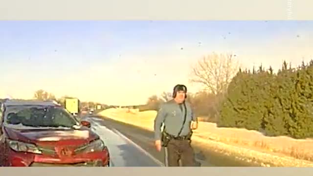 Trooper Barely Escapes Being Hit by Semi-Truck #Shorts