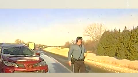 Trooper Barely Escapes Being Hit by Semi-Truck #Shorts