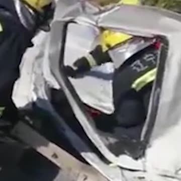 100 SHOCKING CARS CRASHES