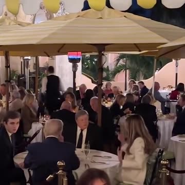 Barron Trump dines with Donald and Melania Trump in Florida