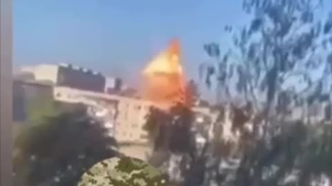 🙏 The moment of the Russian attack on an apartment building in Lutsk.