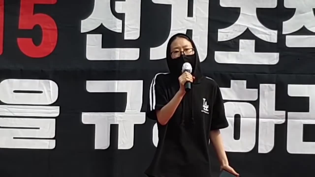 20200529_V3_S02(H2SZ4o6nT6s)고등검찰청앞에서 4.15부정선거 의혹의 목소리를 외치는 20대 여성 청년