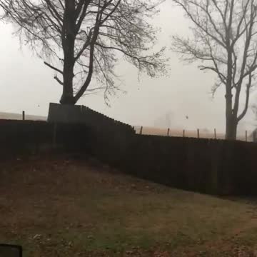 Intense tornado in Mississippi town caught on camera