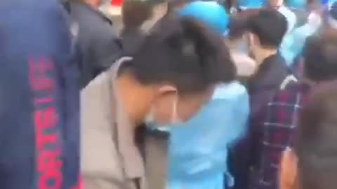 20220120 深圳人民抗議反人類手段防疫！