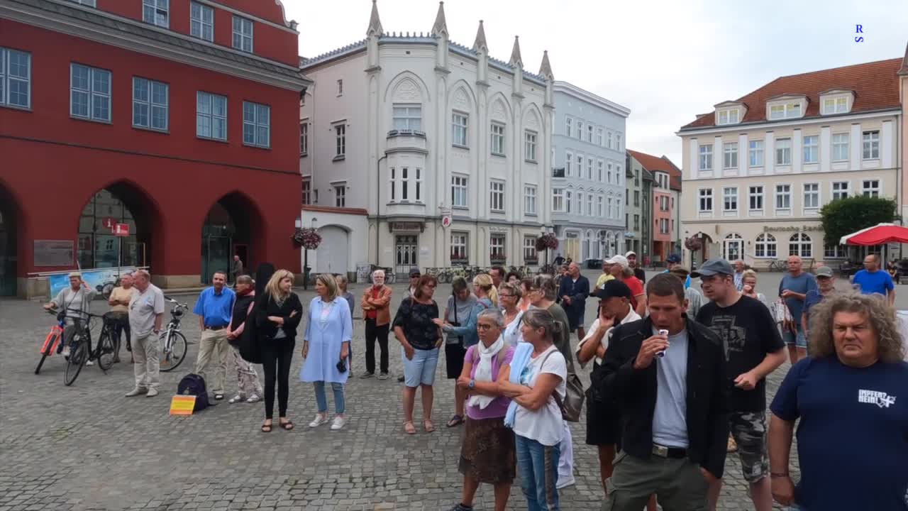 Greifswald - Dieter präsentiert einen Klassiker 22-08-22