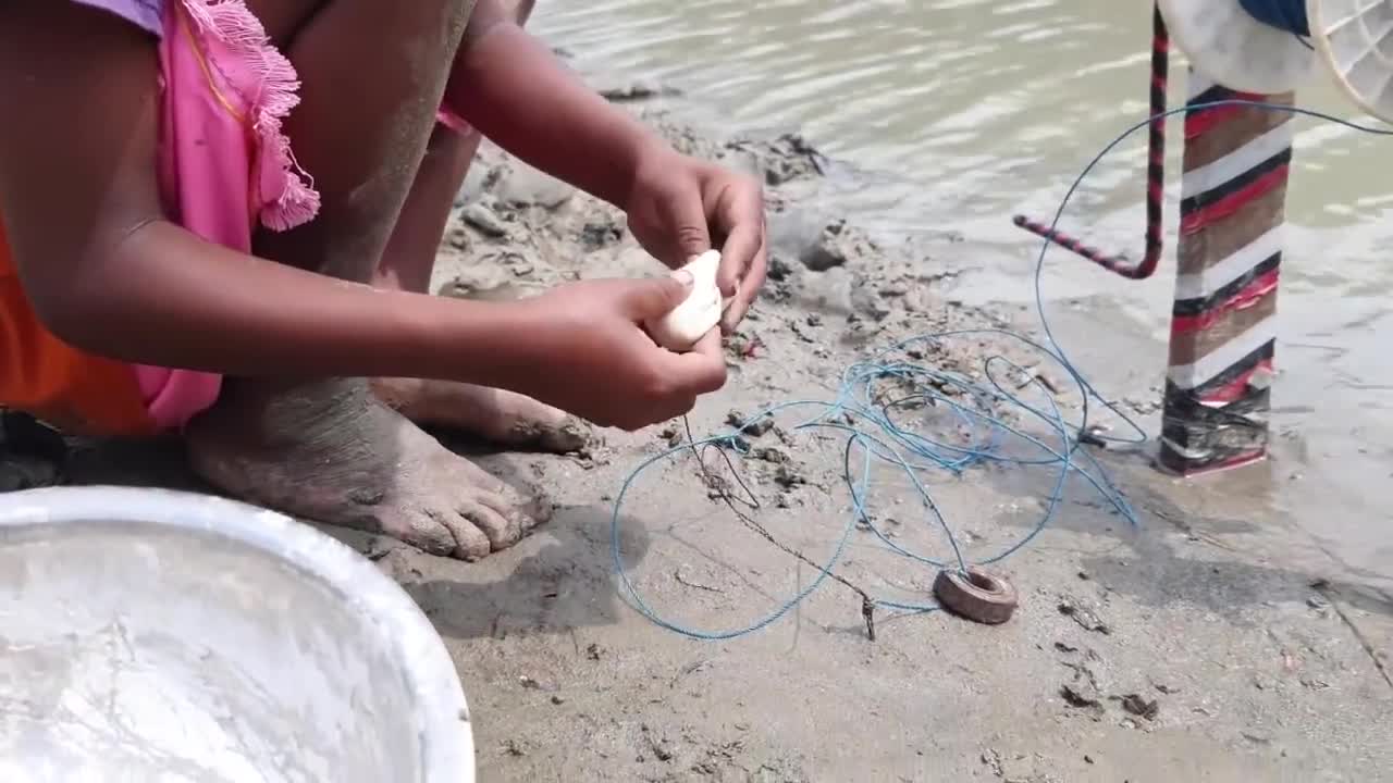 Best-Hook-Fishing-Video-2022-Traditional-Boy-Catch