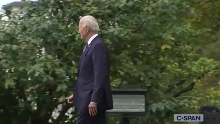 Biden Gets Lost Walking Around WH