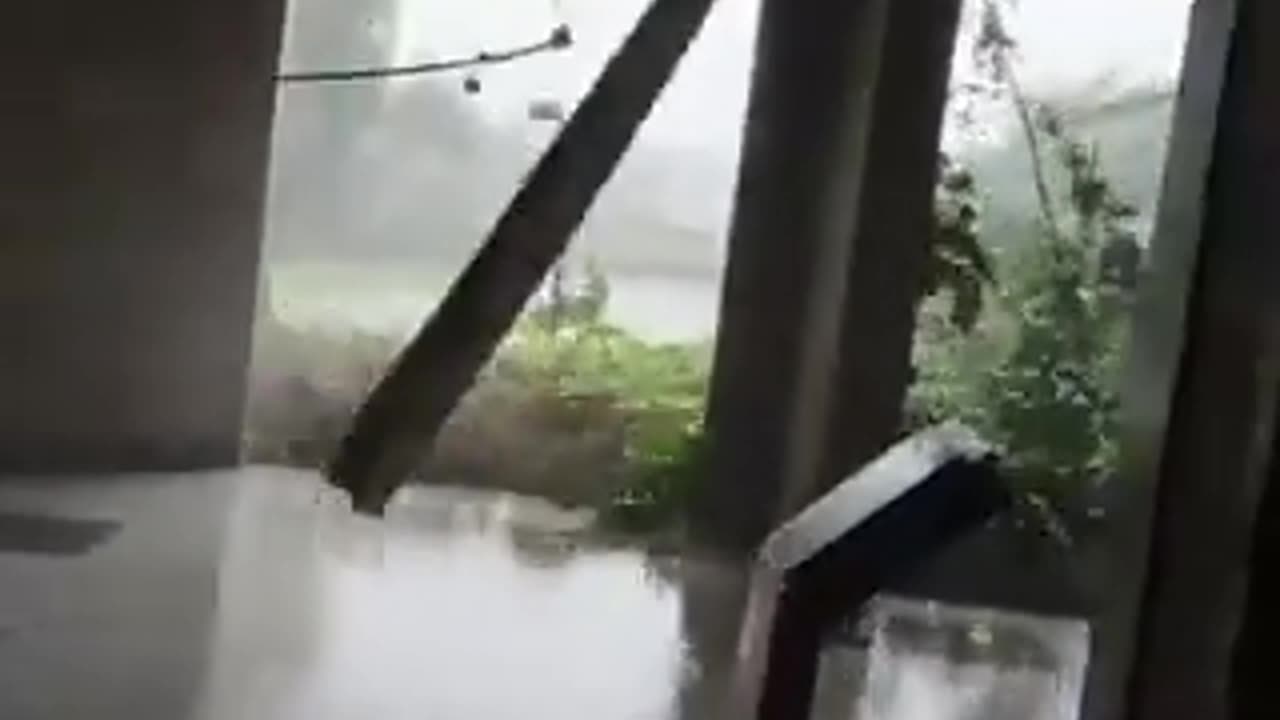 Super Typhoon Yagi hits the shores of Hainan in China