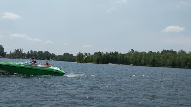 Amphibious Plane Crashes on Littlefield Lake