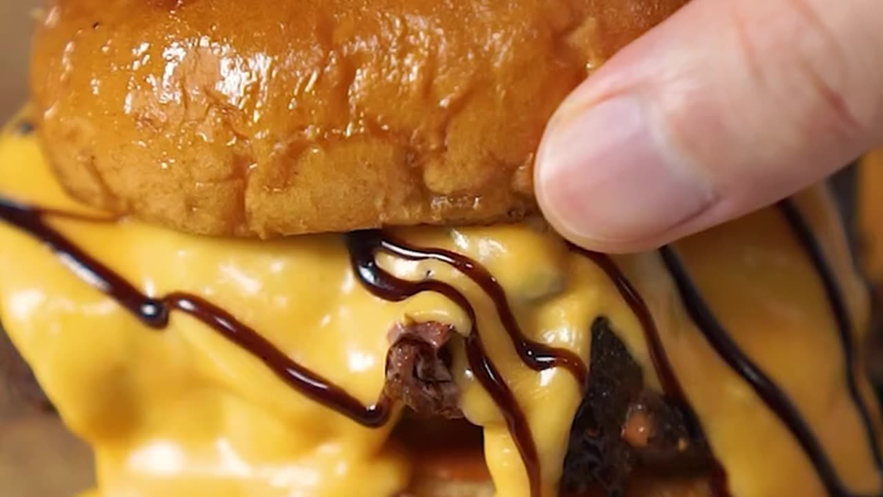 Steak Cheeseburger ASMR