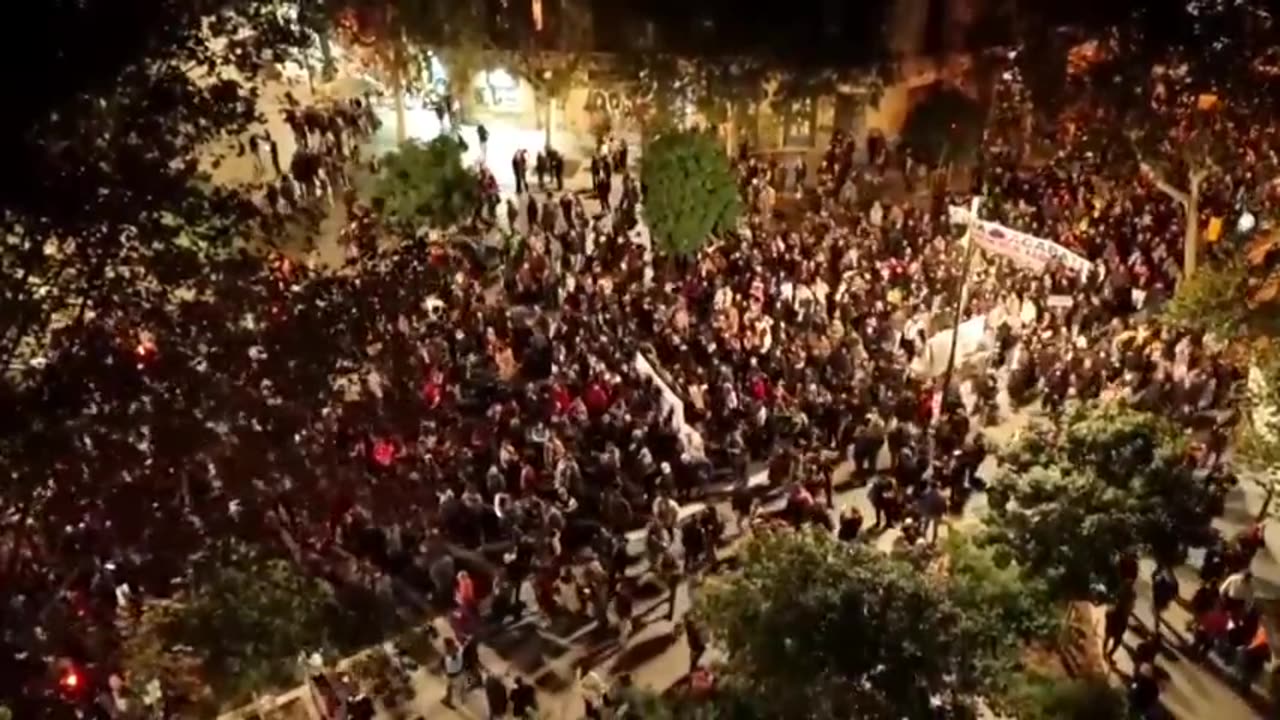 Spain: Demonstrators in Barcelona demand affordable housing 11⧸23⧸2024
