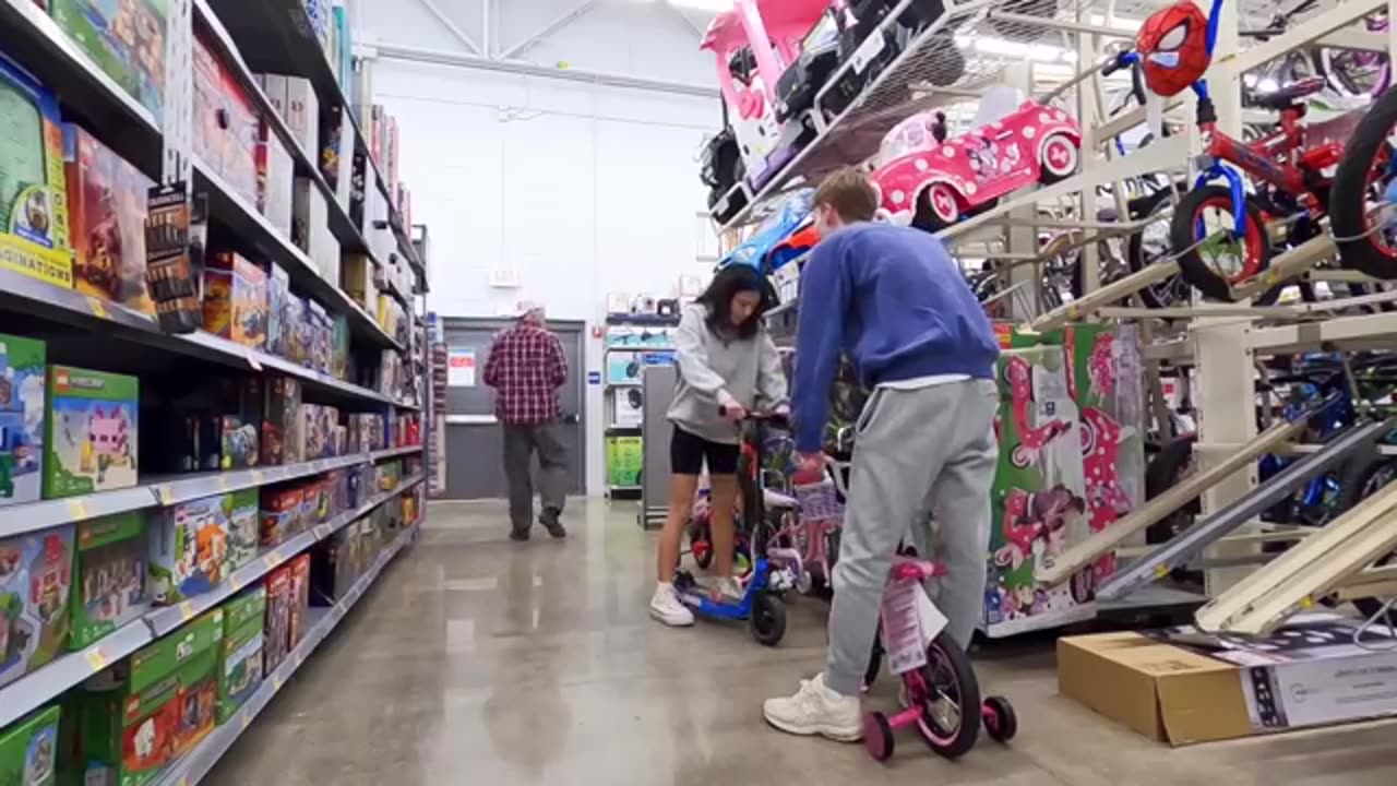 FARTING LIKE A PIG (Part 2) 🐷💩 Funny Fart Prank!