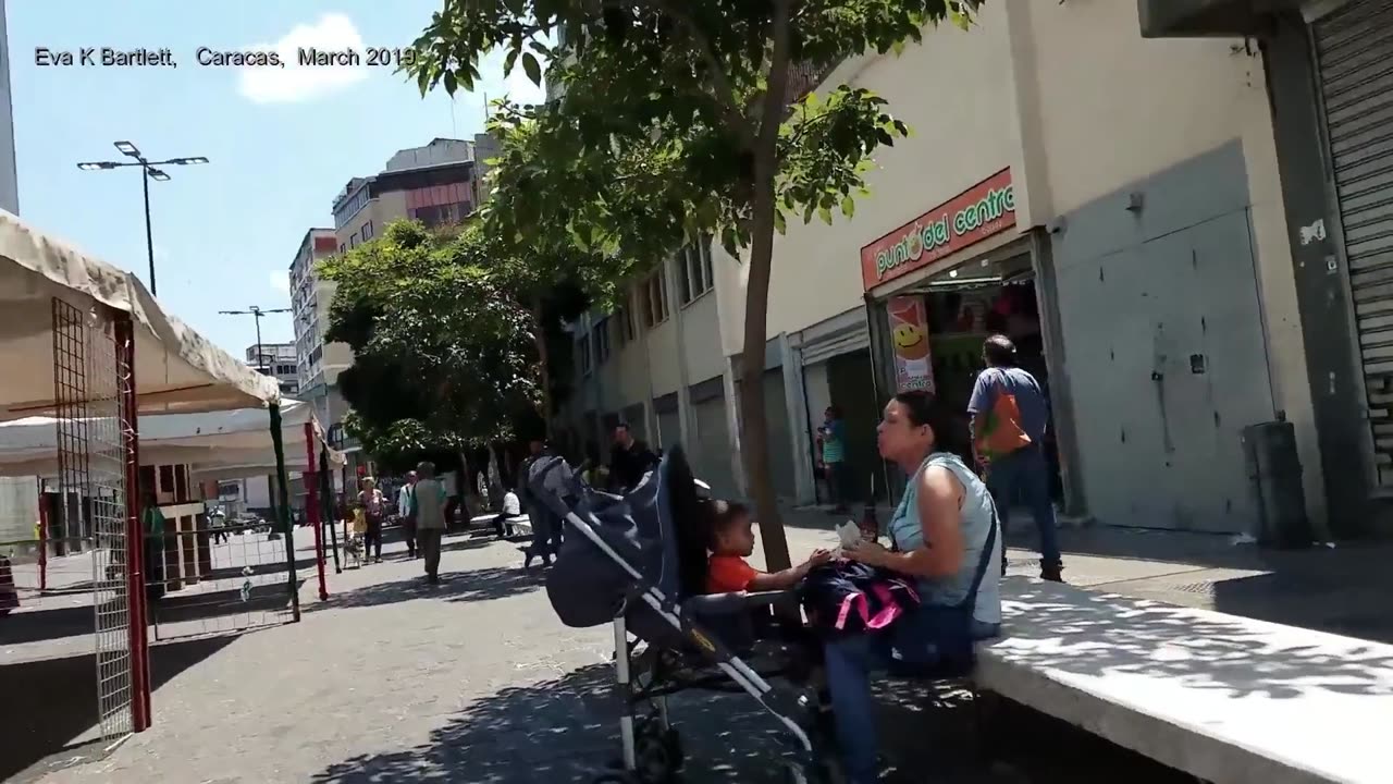 Caracas streets and stores, March 10, 2019