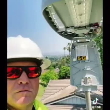 5G Street light huuum…