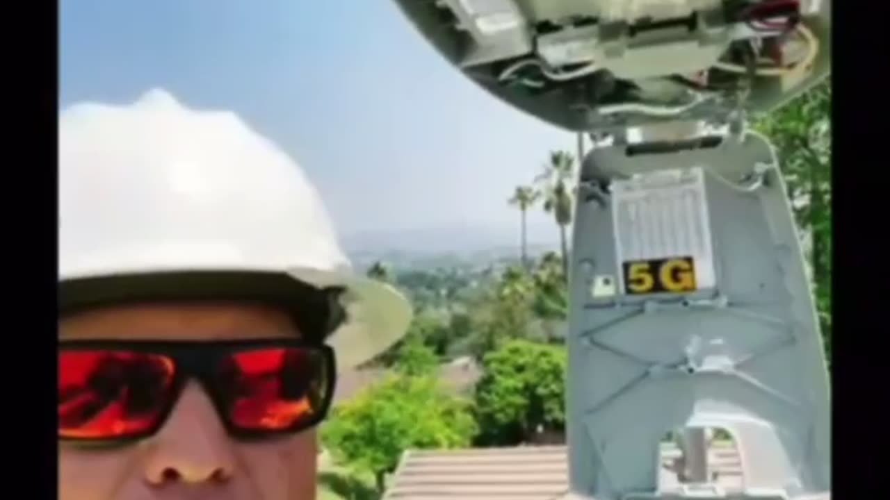 5G Street light huuum…