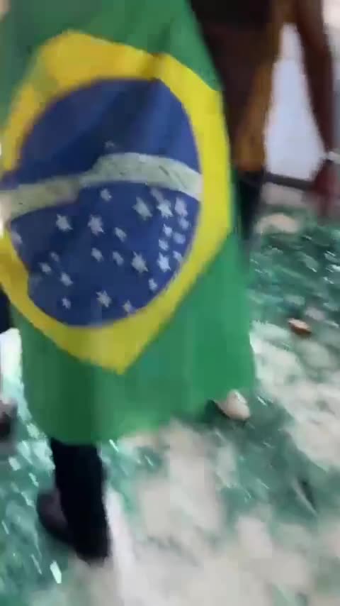 Video shows Brazil1s Supreme Court STF after invasion