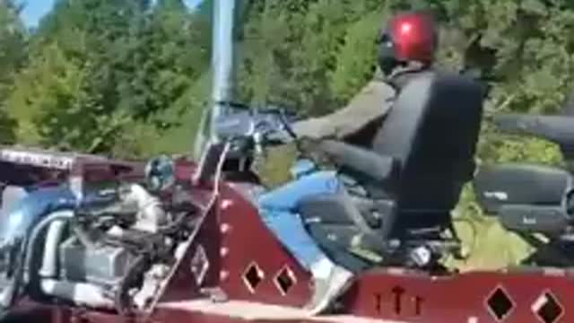MONSTER BIKE!🏍😳