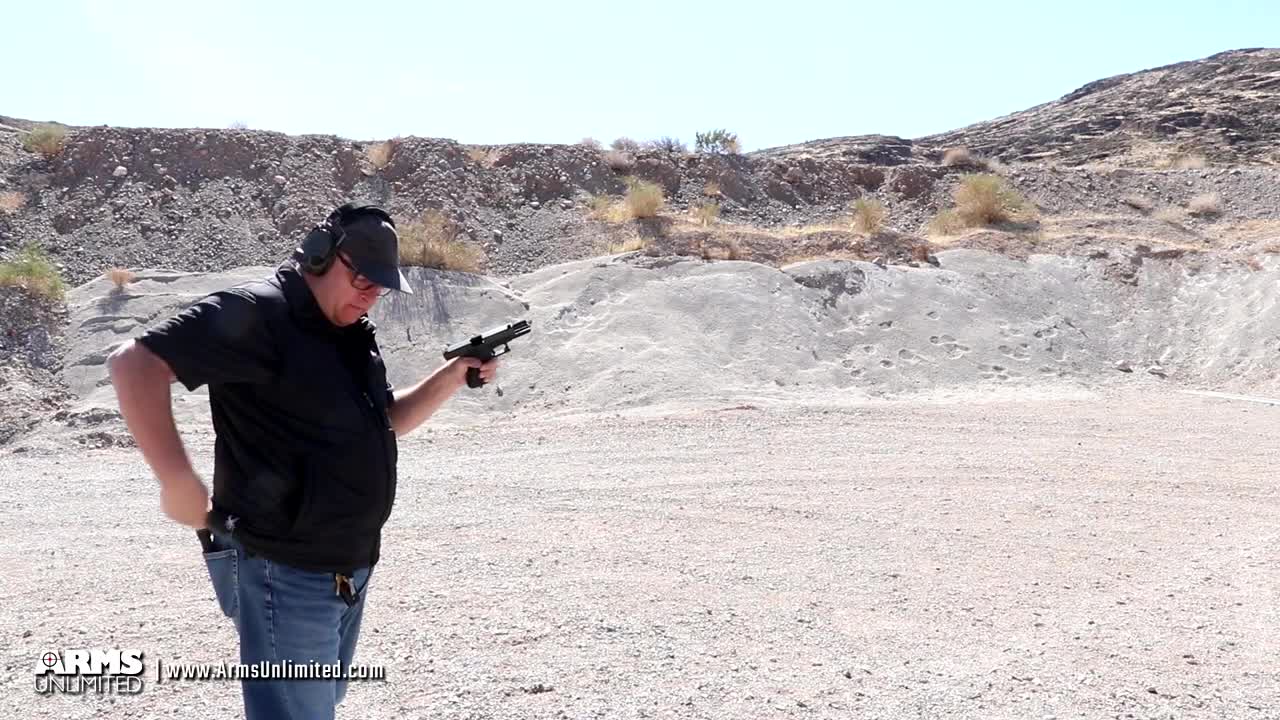 Shooting Full Auto GLOCK G18 vs G18C Machine Pistol