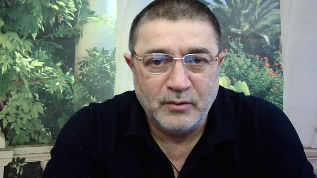 Voi vorbi și în rusă