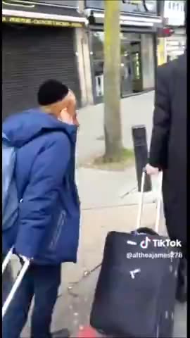 ✝️ CHRISTIAN WOMAN TO JEWS JEWS MUST REPENT