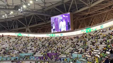 Neymar chega ao estádio